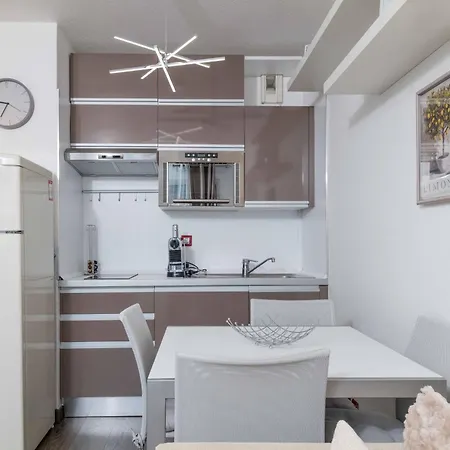 Azur Elegance, Piscine & Plages Appartement Antibes