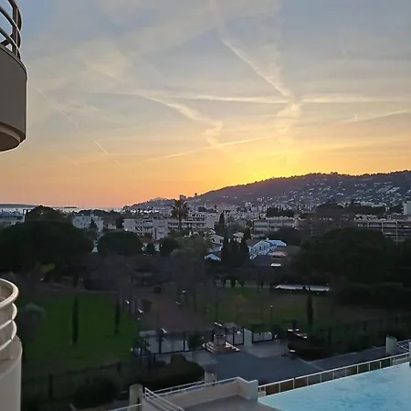 T2 Bord De & Piscine - Vue Parc Exflora * 昂蒂布