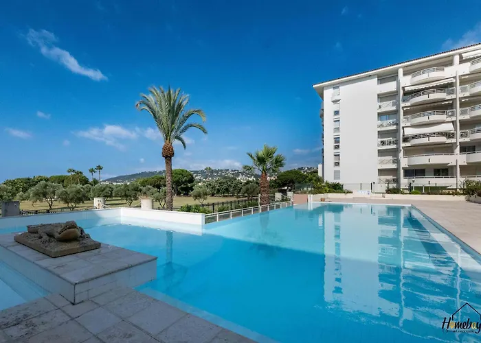 Azur Élégance, piscine&plages * Antibes