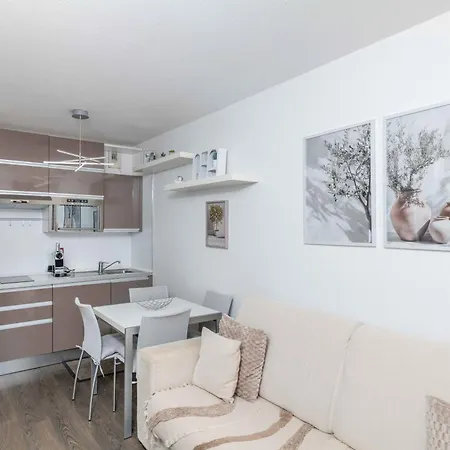 Azur Elegance, Piscine & Plages