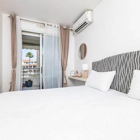 Azur Elegance, Piscine & Plages 아파트 앙티브